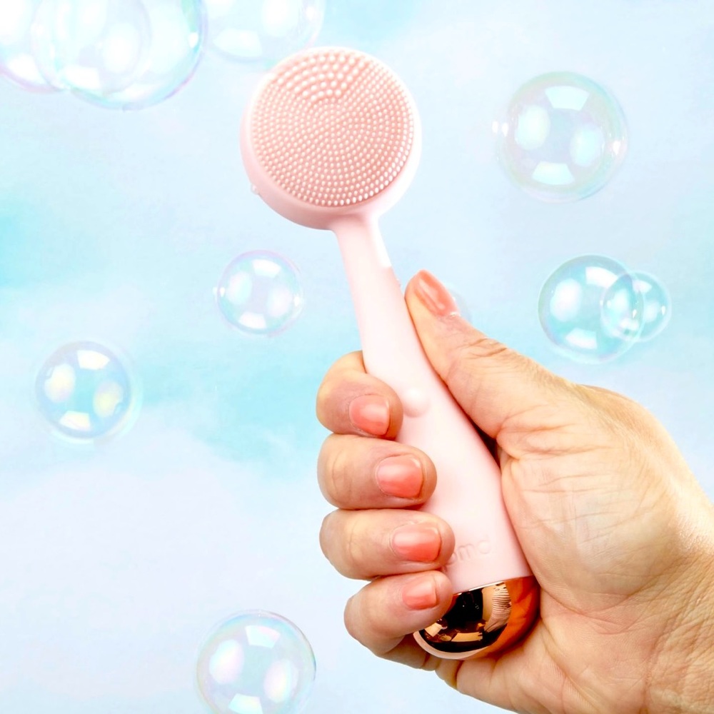 PMD Clean Smart Facial Cleansing Device
